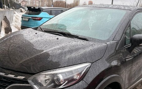 Renault Kaptur I рестайлинг, 2021 год, 1 600 000 рублей, 3 фотография