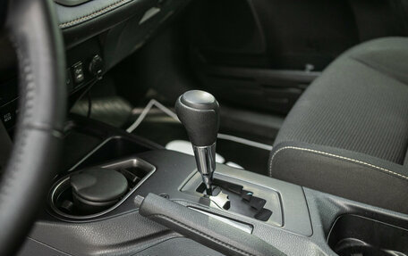 Toyota RAV4, 2017 год, 2 745 000 рублей, 11 фотография