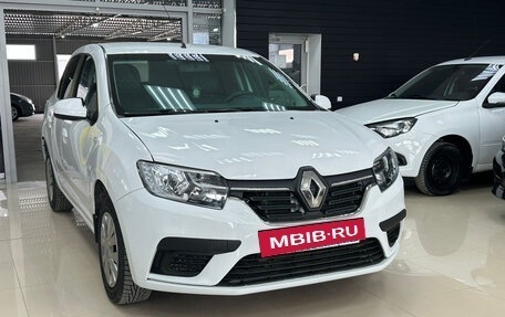 Renault Logan II, 2020 год, 635 000 рублей, 2 фотография