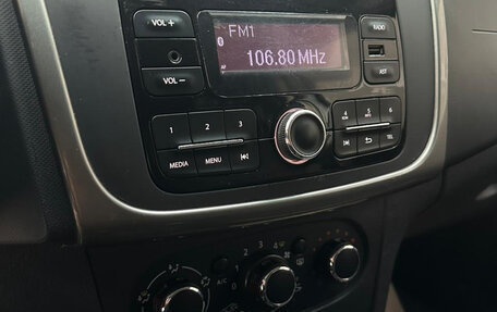 Renault Logan II, 2020 год, 635 000 рублей, 16 фотография