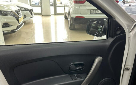 Renault Logan II, 2020 год, 635 000 рублей, 20 фотография