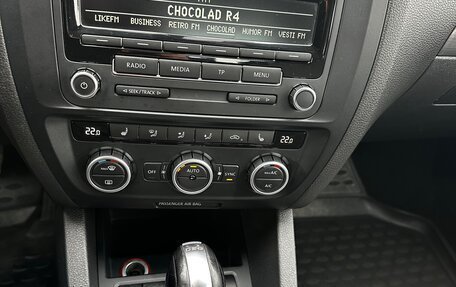 Volkswagen Jetta VI, 2012 год, 749 000 рублей, 6 фотография