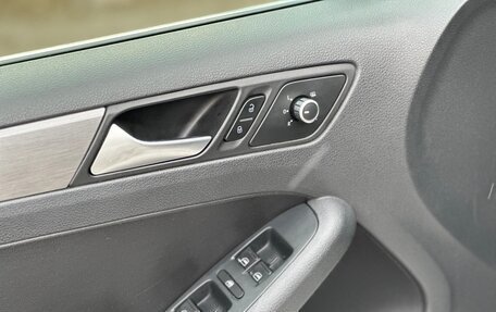 Volkswagen Jetta VI, 2012 год, 749 000 рублей, 5 фотография