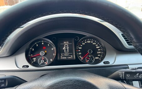 Volkswagen Passat CC I рестайлинг, 2011 год, 950 000 рублей, 15 фотография