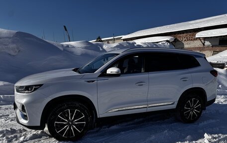 Chery Tiggo 8 Pro, 2021 год, 1 750 000 рублей, 2 фотография