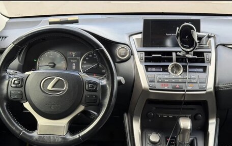 Lexus NX I, 2015 год, 2 660 000 рублей, 16 фотография