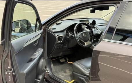 Lexus NX I, 2015 год, 2 660 000 рублей, 10 фотография