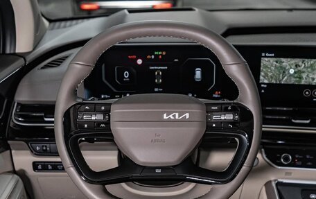 KIA Carnival, 2024 год, 5 320 000 рублей, 12 фотография