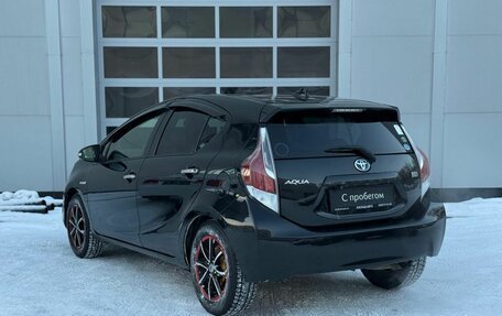 Toyota Aqua I, 2015 год, 795 000 рублей, 3 фотография