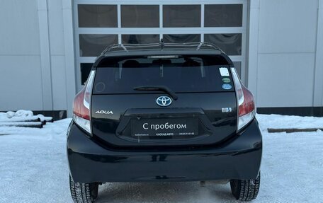 Toyota Aqua I, 2015 год, 795 000 рублей, 4 фотография