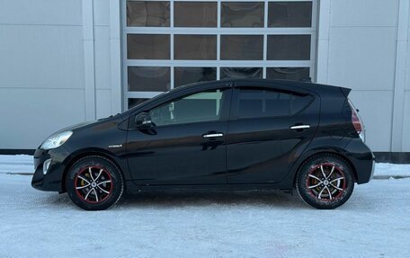 Toyota Aqua I, 2015 год, 795 000 рублей, 2 фотография