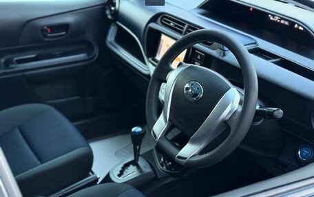 Toyota Aqua I, 2015 год, 795 000 рублей, 9 фотография