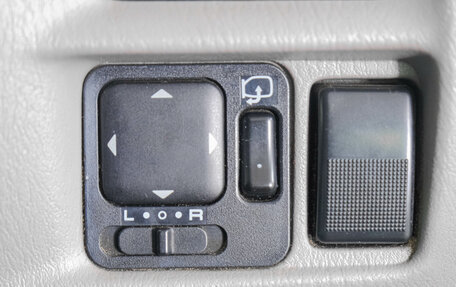 Mazda Demio III (DE), 2001 год, 349 000 рублей, 19 фотография