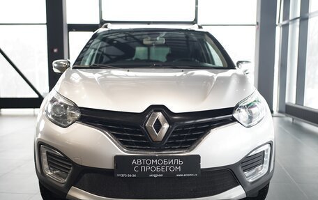 Renault Kaptur I рестайлинг, 2016 год, 1 080 000 рублей, 2 фотография