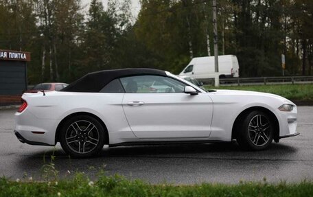 Ford Mustang VI рестайлинг, 2021 год, 3 700 000 рублей, 24 фотография