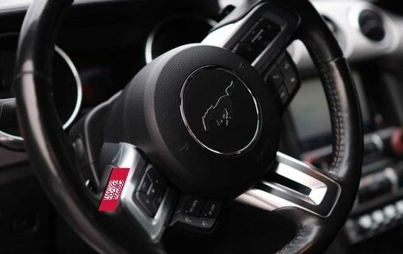 Ford Mustang VI рестайлинг, 2021 год, 3 700 000 рублей, 33 фотография