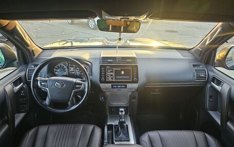 Toyota Land Cruiser Prado 150 рестайлинг 2, 2021 год, 14 фотография