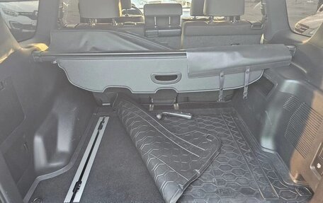 Toyota Land Cruiser Prado 150 рестайлинг 2, 2021 год, 15 фотография