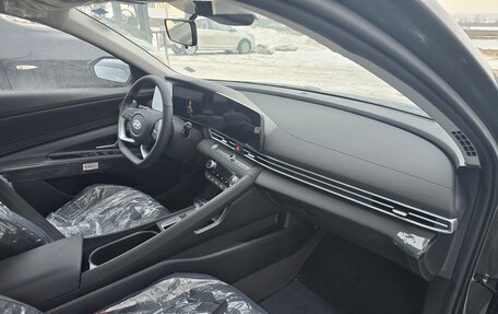 Hyundai Elantra, 2025 год, 2 450 000 рублей, 5 фотография