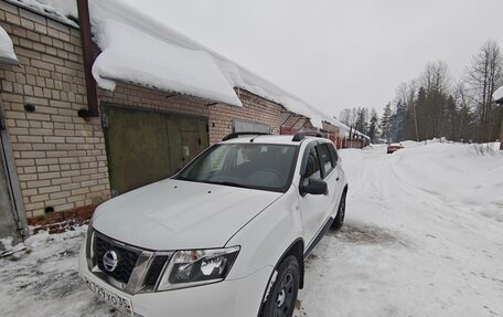 Nissan Terrano III, 2017 год, 1 080 000 рублей, 2 фотография