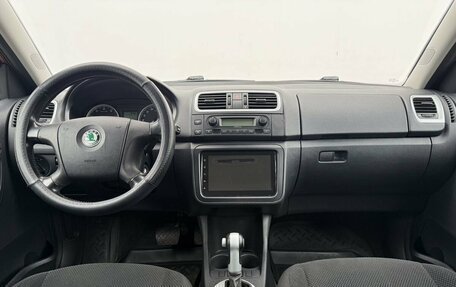 Skoda Fabia II, 2009 год, 600 000 рублей, 12 фотография