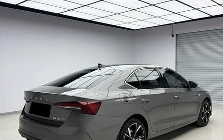 Skoda Octavia IV, 2022 год, 2 500 000 рублей, 4 фотография