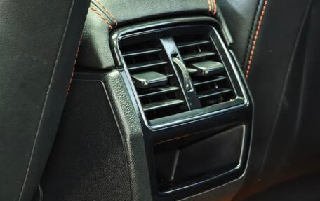 Skoda Karoq I, 2022 год, 2 420 000 рублей, 20 фотография