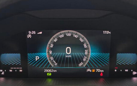 Skoda Karoq I, 2022 год, 2 420 000 рублей, 19 фотография