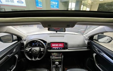 Skoda Karoq I, 2022 год, 2 420 000 рублей, 28 фотография