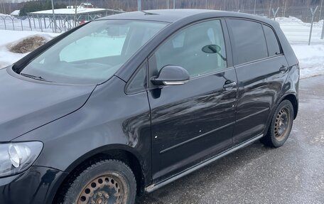 Volkswagen Golf VI, 2011 год, 680 000 рублей, 2 фотография