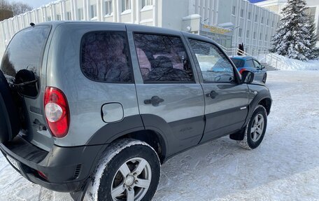 Chevrolet Niva I рестайлинг, 2014 год, 565 000 рублей, 5 фотография