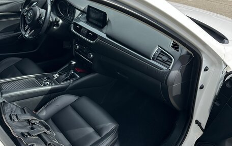 Mazda 6, 2018 год, 1 895 000 рублей, 16 фотография