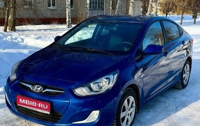 Hyundai Solaris II рестайлинг, 2012 год, 720 000 рублей, 1 фотография