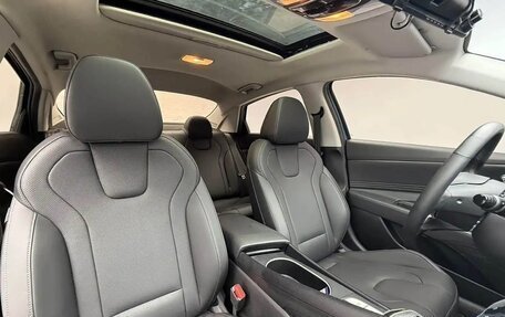 Hyundai Elantra, 2022 год, 1 850 000 рублей, 18 фотография