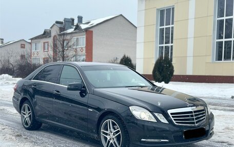 Mercedes-Benz E-Класс, 2012 год, 1 470 000 рублей, 1 фотография