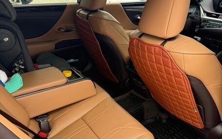 Lexus ES VII, 2019 год, 3 550 000 рублей, 7 фотография