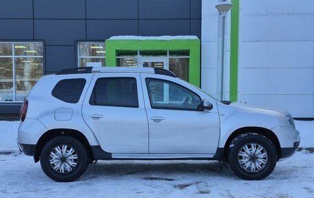 Renault Duster I рестайлинг, 2017 год, 1 199 000 рублей, 4 фотография