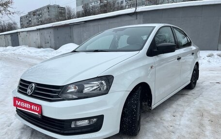 Volkswagen Polo VI (EU Market), 2018 год, 1 100 000 рублей, 2 фотография