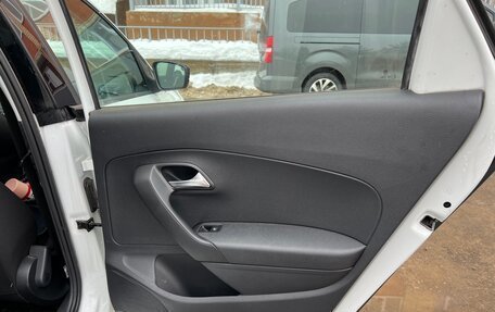 Volkswagen Polo VI (EU Market), 2018 год, 1 100 000 рублей, 18 фотография