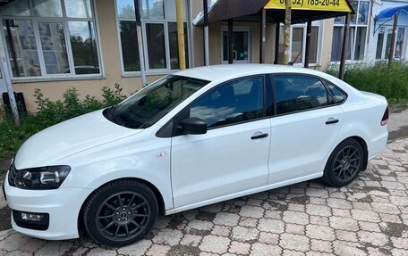 Volkswagen Polo VI (EU Market), 2018 год, 1 100 000 рублей, 25 фотография