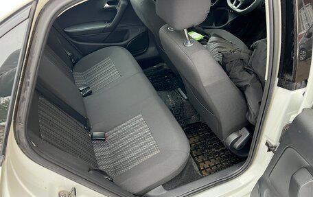 Volkswagen Polo VI (EU Market), 2018 год, 1 100 000 рублей, 19 фотография