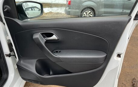 Volkswagen Polo VI (EU Market), 2018 год, 1 100 000 рублей, 16 фотография