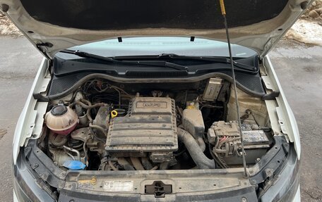 Volkswagen Polo VI (EU Market), 2018 год, 1 100 000 рублей, 23 фотография