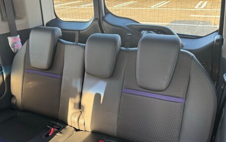 Honda Stepwgn IV, 2021 год, 1 990 000 рублей, 28 фотография