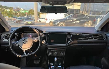 Volkswagen T-Roc I, 2022 год, 1 650 760 рублей, 8 фотография