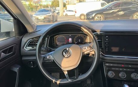 Volkswagen T-Roc I, 2022 год, 1 650 760 рублей, 9 фотография