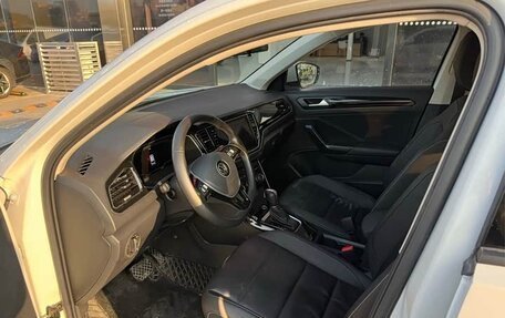 Volkswagen T-Roc I, 2022 год, 1 650 760 рублей, 10 фотография