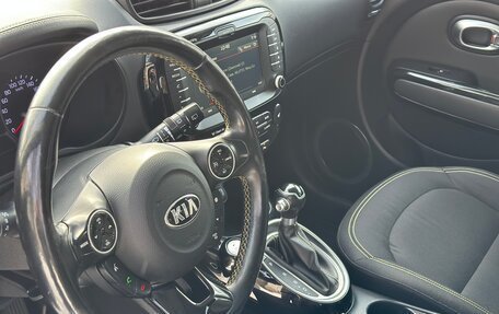 KIA Soul II рестайлинг, 2015 год, 1 170 000 рублей, 22 фотография