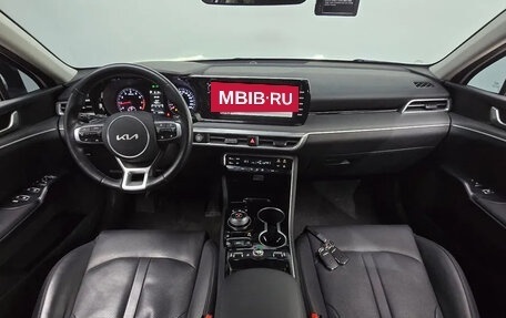 KIA K5, 2022 год, 2 115 000 рублей, 7 фотография