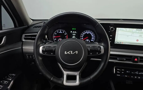 KIA K5, 2022 год, 2 115 000 рублей, 13 фотография